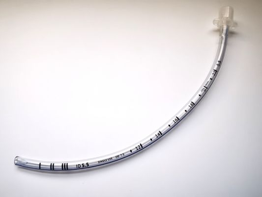 주문 5.5mm 무장 코 내막관 관 관 관 관절 CE 호흡기 치료 응용 온라인 제품